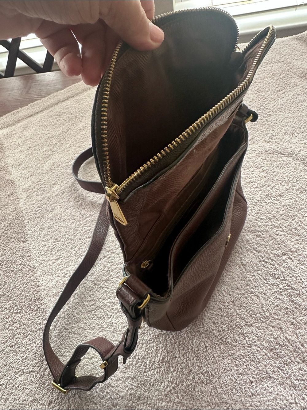 Fossil Pebbled Leather Crossbody Bag - Brown - Picture 7 of 7